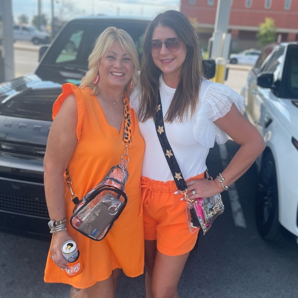 Meet your Posher, Jessica - Picture 3 of 4